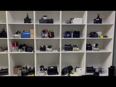 Stolik podnośny z nożyczkami do łatwego dostępu do pojazdów i magazynów